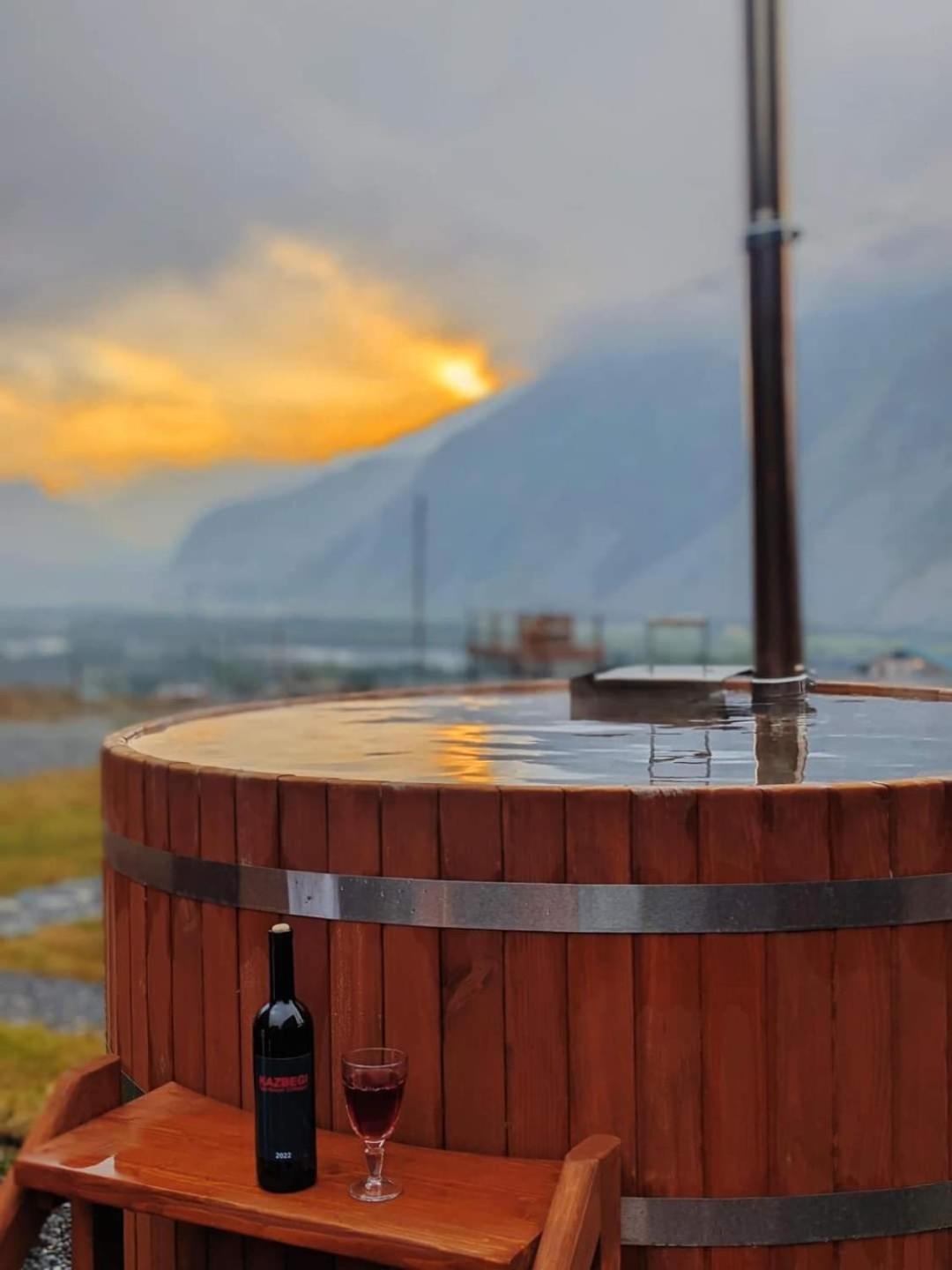 Kazbegi Spa Resort Cottages *